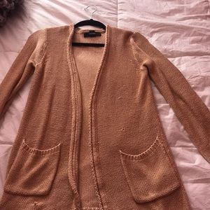 FOREVER 21 — TAN KNITTED CARDIGAN